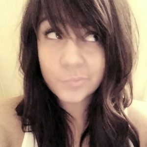 Meet your Posher, Brooke